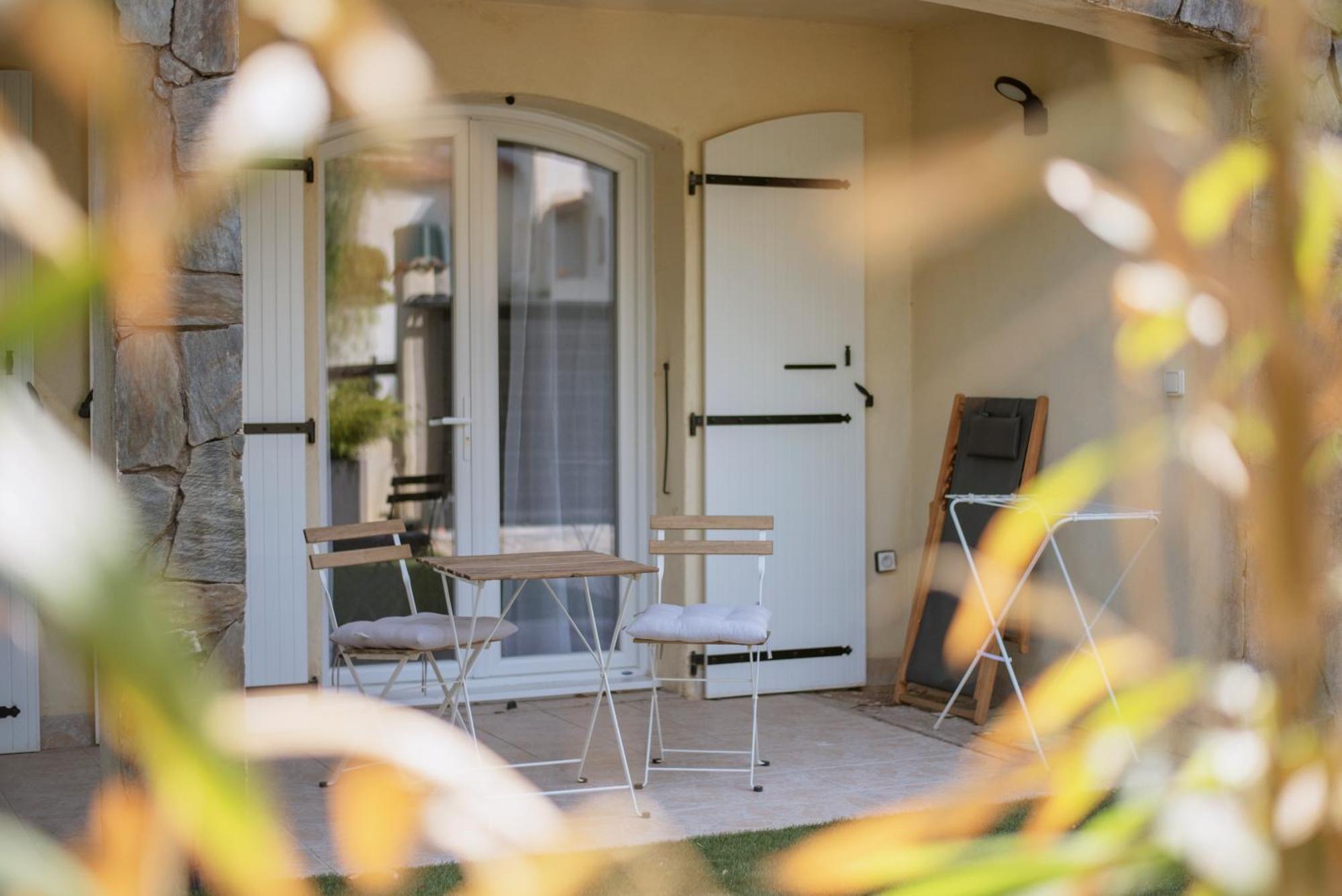 Le Solaret Bed & Breakfast Sète Eksteriør bilde